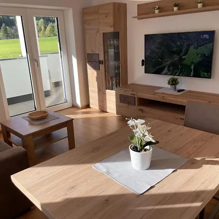 Apartment Weitblick In Gotzens With Access